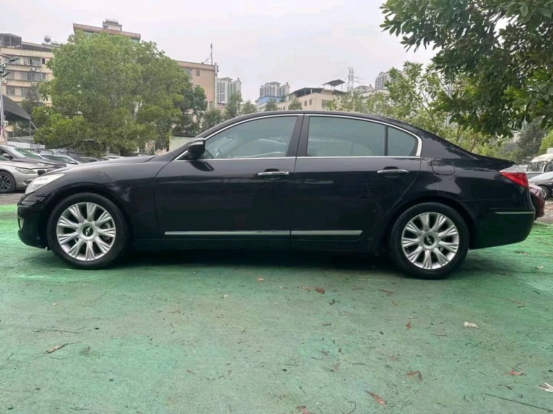 广州09年现代劳恩斯4