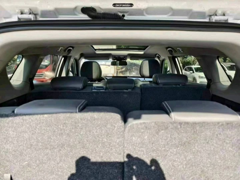 成都23年东南汽车DX84