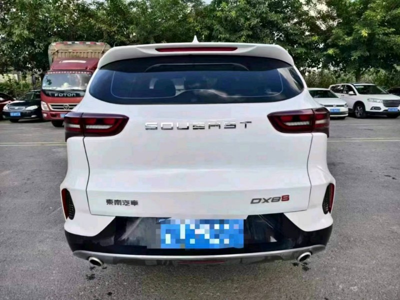 成都23年东南汽车DX89