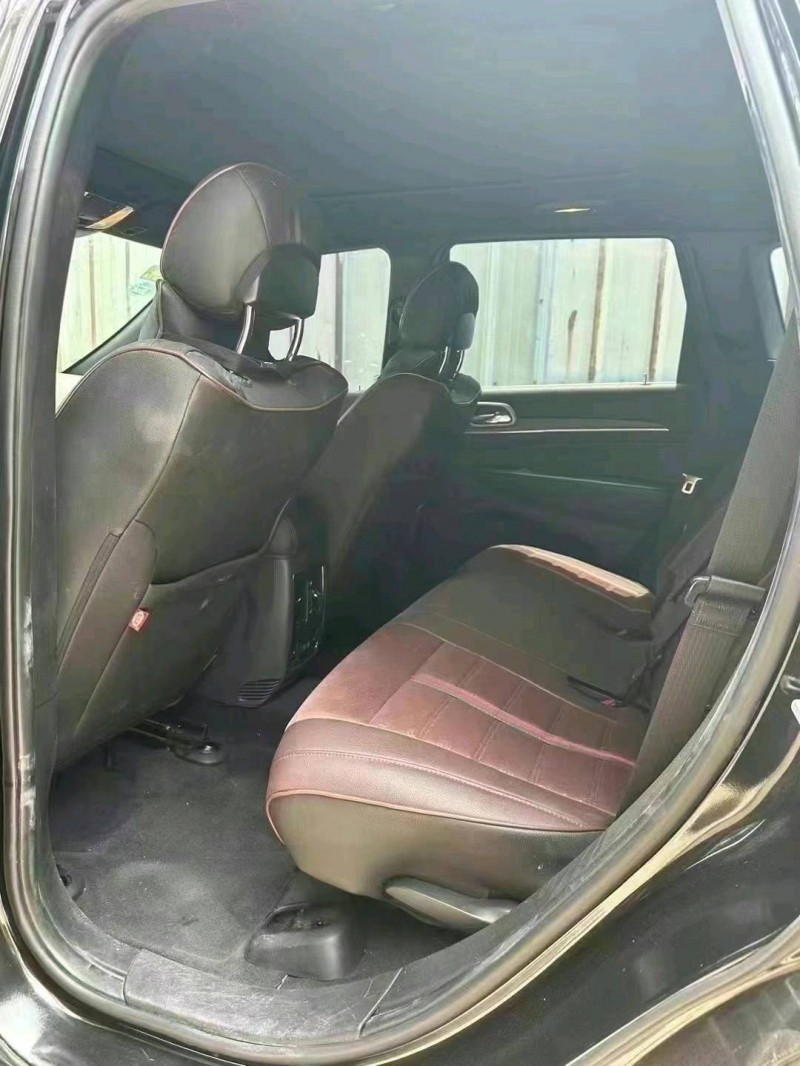 菏泽16年Jeep大切诺基4