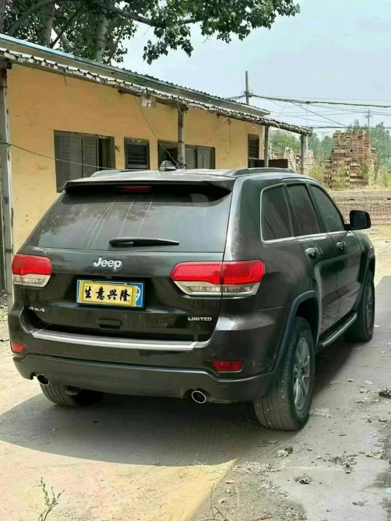 菏泽16年Jeep大切诺基5