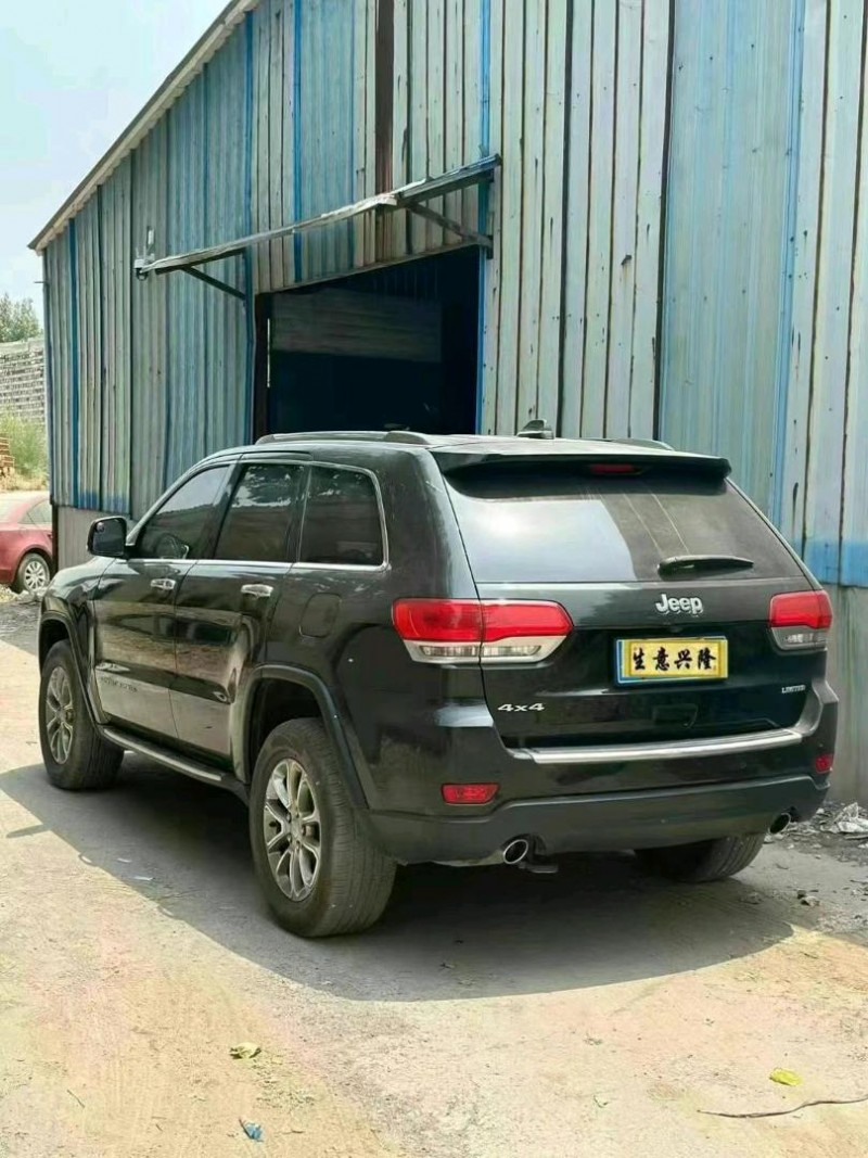菏泽16年Jeep大切诺基8