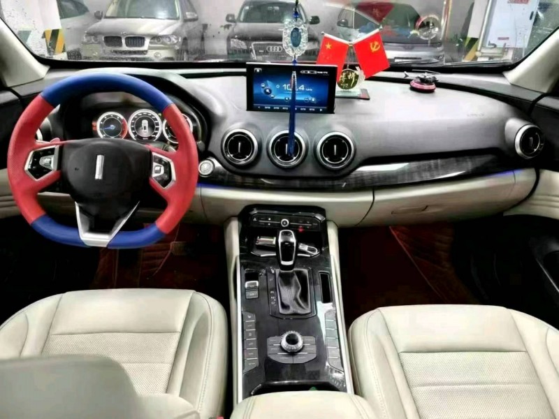 成都17年长城汽车WEY VV75