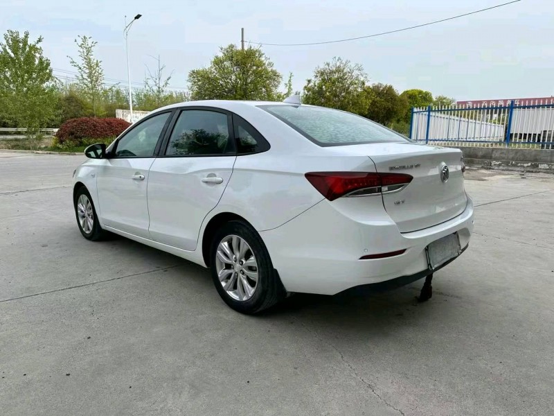 徐州17年别克英朗8