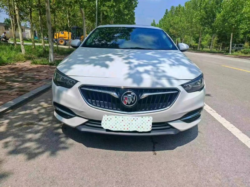 聊城19年别克君威1