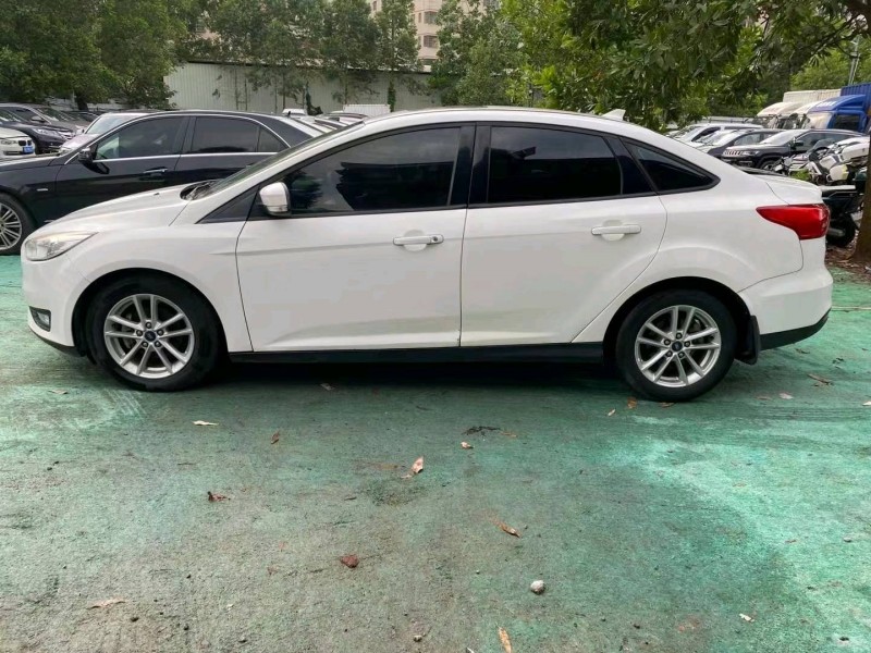 广州18年福特福克斯6