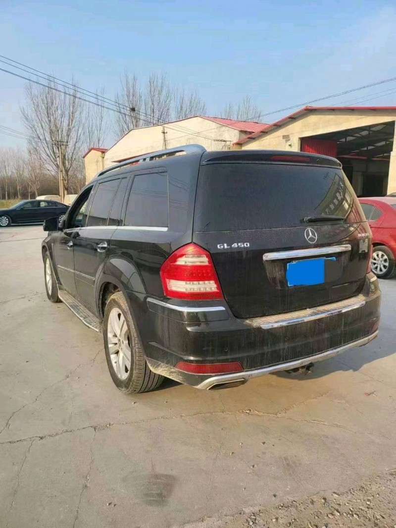 东营13年奔驰GL7
