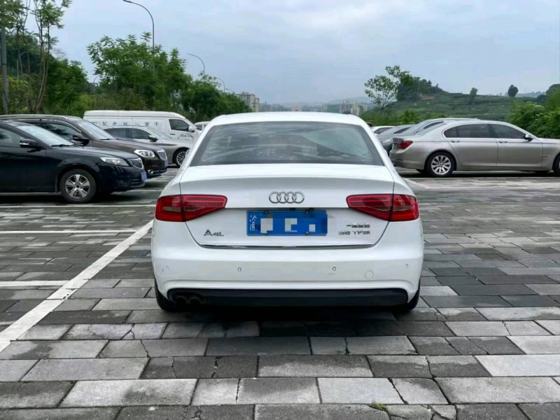 重庆14年奥迪A4L6