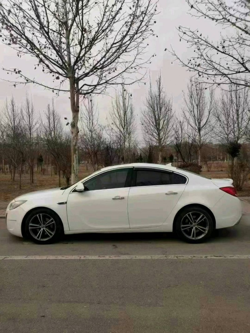 聊城11年别克君威3