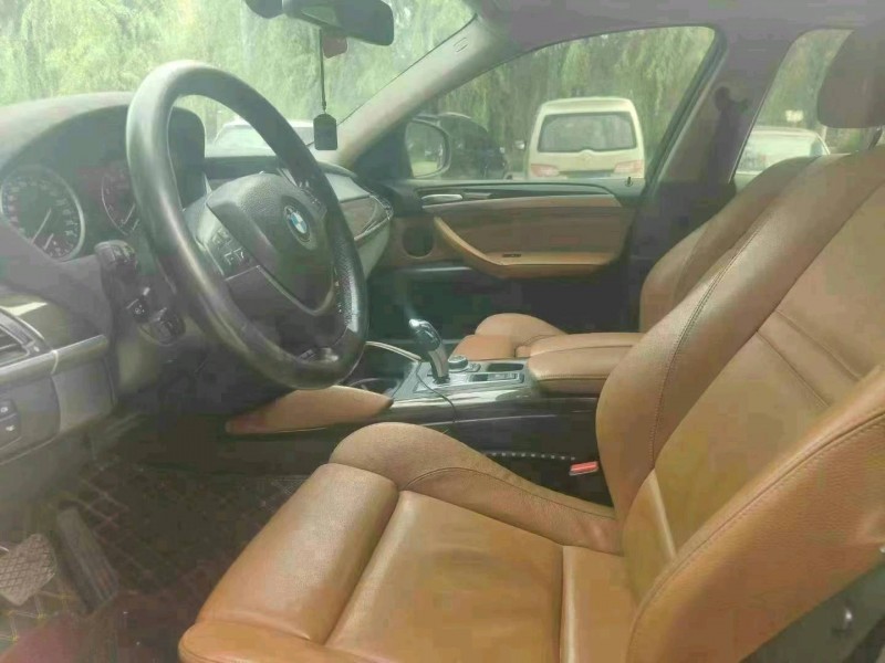 聊城12年宝马X67