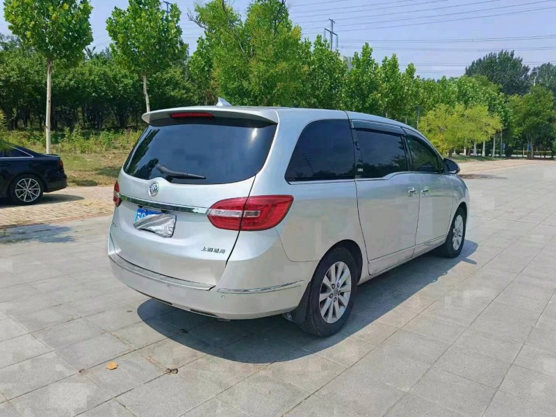 烟台15年别克GL88