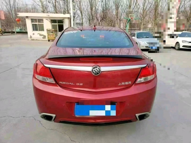 聊城12年别克君威9