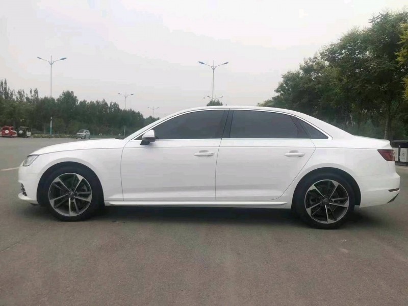 保定17年奥迪A4L4