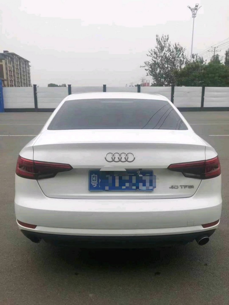 保定17年奥迪A4L9