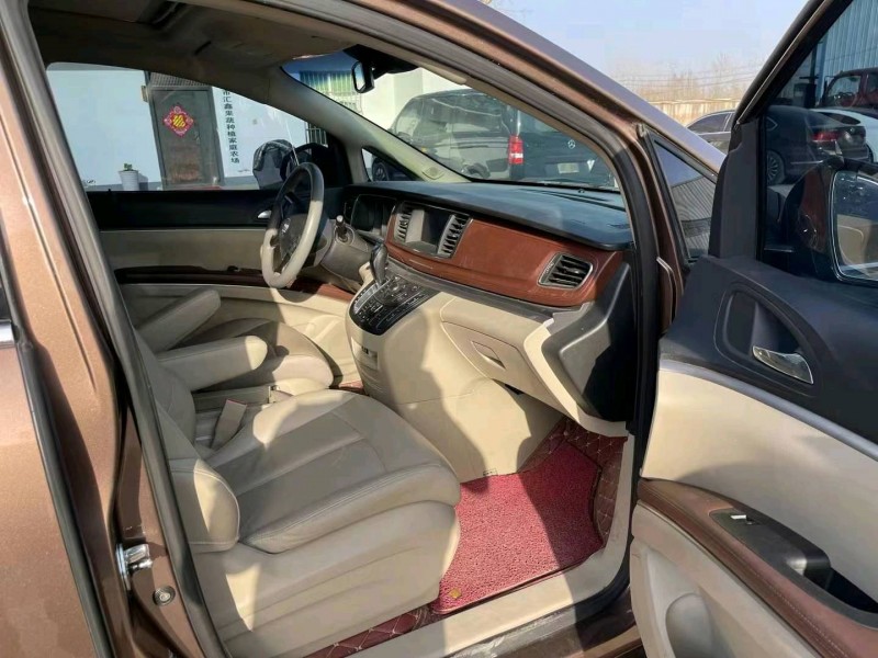 徐州20年别克GL84