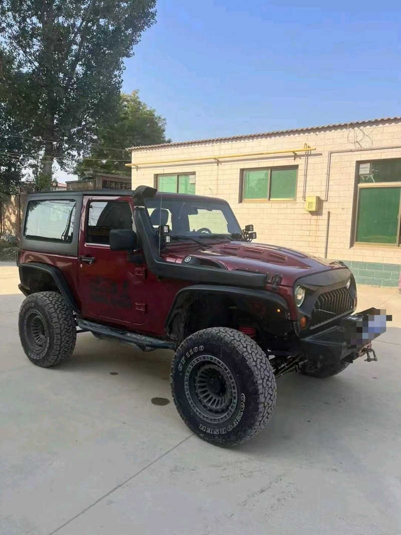 保定12年Jeep牧马人3