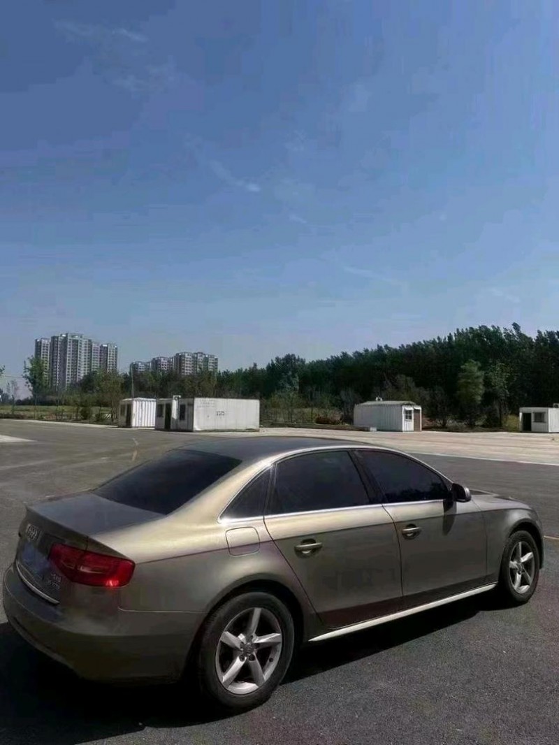 聊城14年奥迪A4L8
