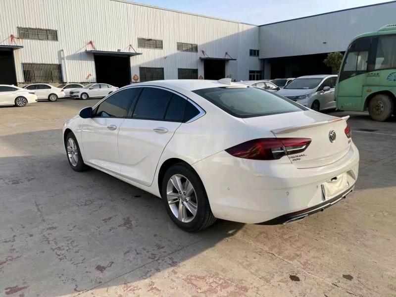 徐州19年别克君威8