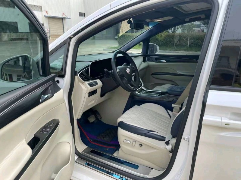 徐州21年别克GL86