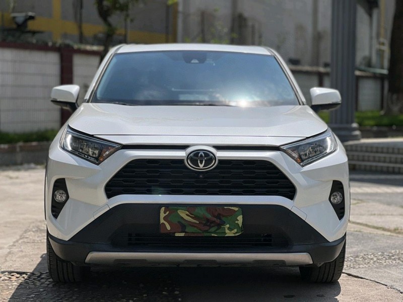 东莞21年丰田RAV4荣放1