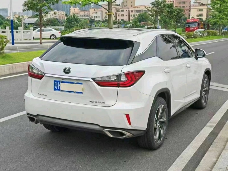 佛山17年雷克萨斯RX7