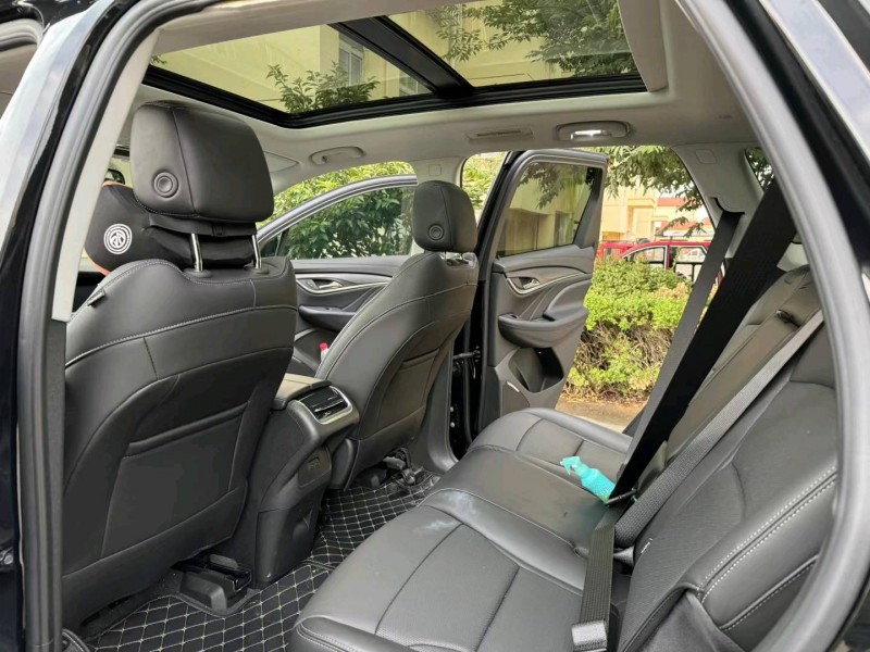 徐州23年别克昂科旗9