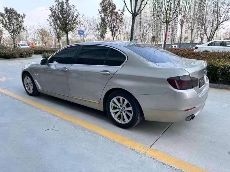 东营13年宝马5系3