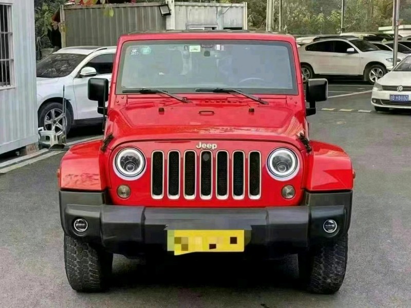 重庆18年Jeep牧马人1