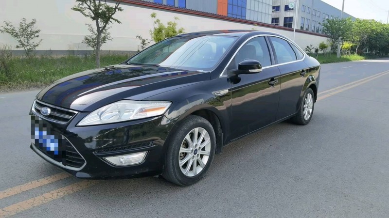 徐州14年福特蒙迪欧-致胜2