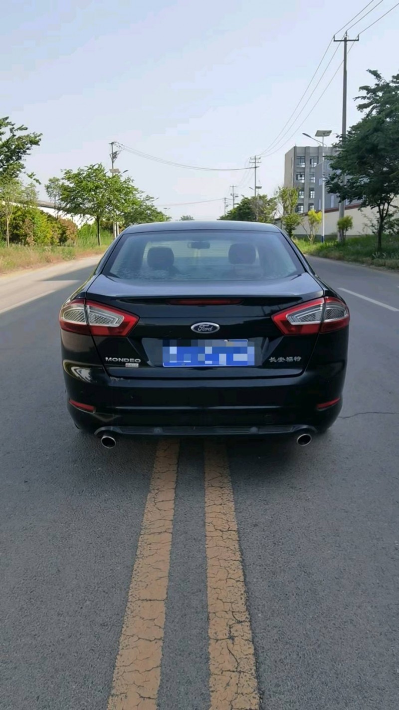 徐州14年福特蒙迪欧-致胜9