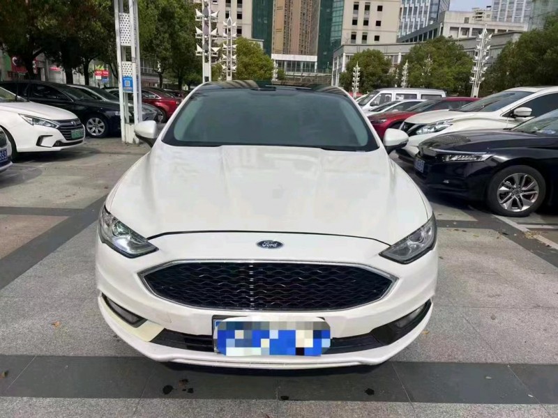 徐州17年福特蒙迪欧1