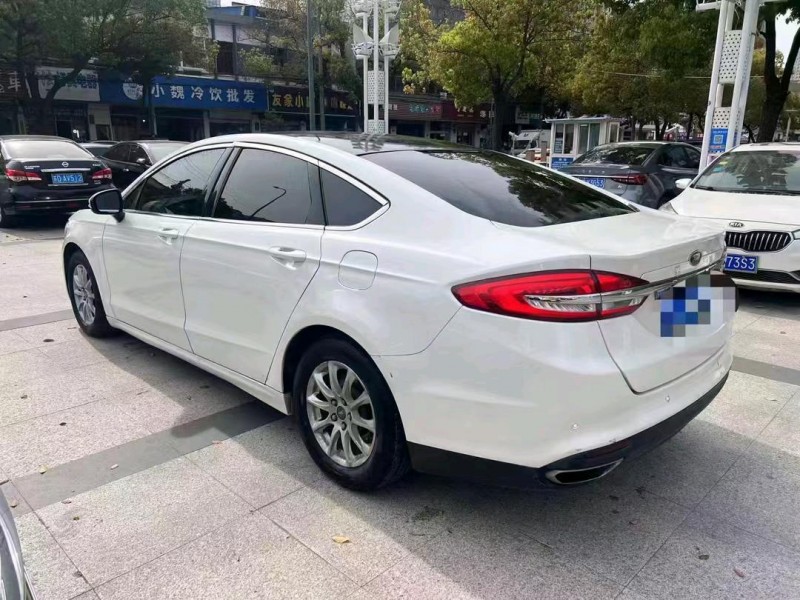 徐州17年福特蒙迪欧7