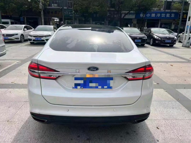 徐州17年福特蒙迪欧9