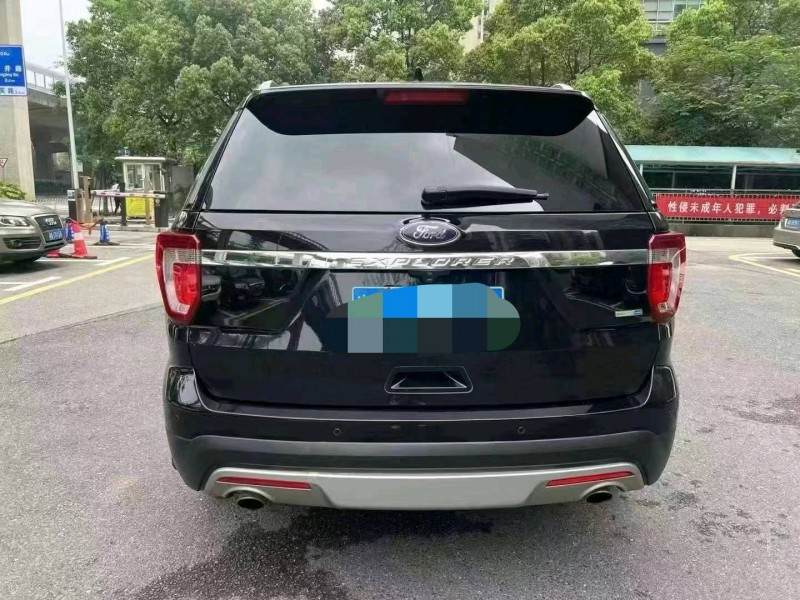 邵阳17年福特探险者5