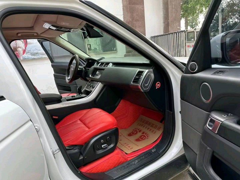 徐州17年路虎揽胜运动8