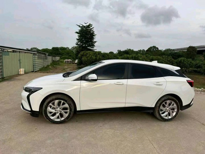 中山23年别克velite64