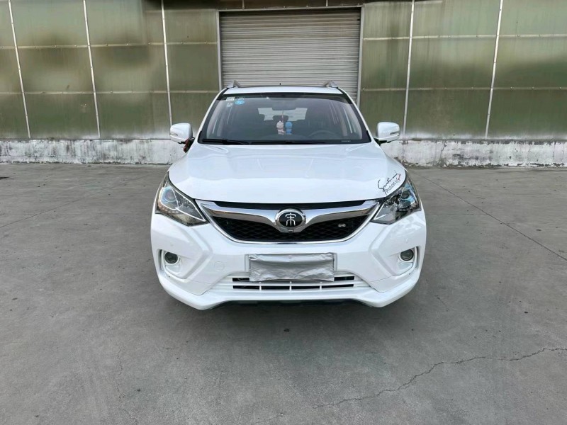 徐州17年比亚迪宋1