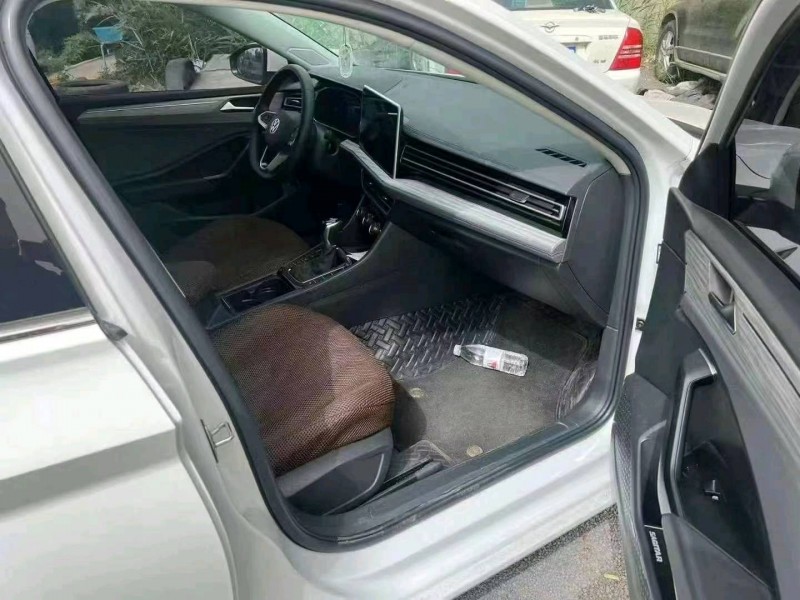 保定22年大众速腾7