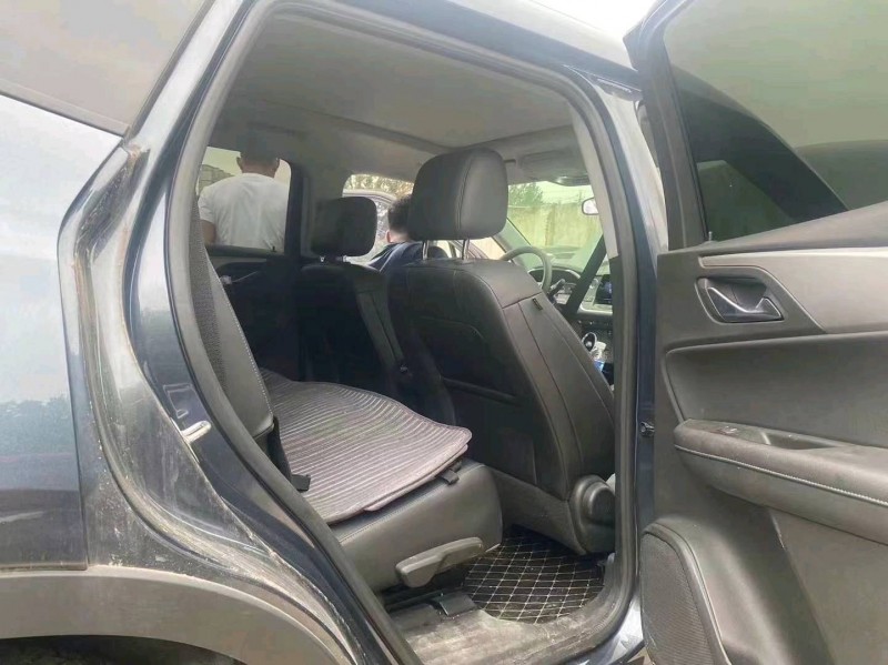 潍坊21年雪佛兰开拓者7