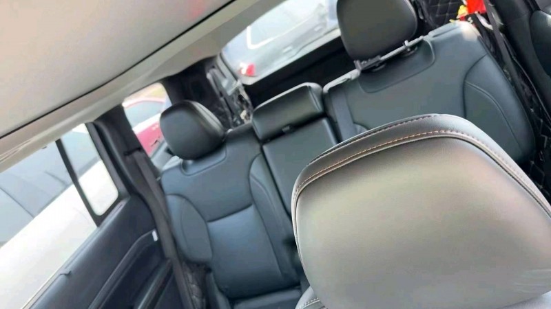 东营18年Jeep指挥官5