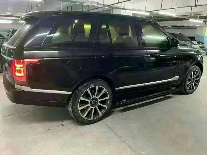 重庆16年路虎揽胜行政9