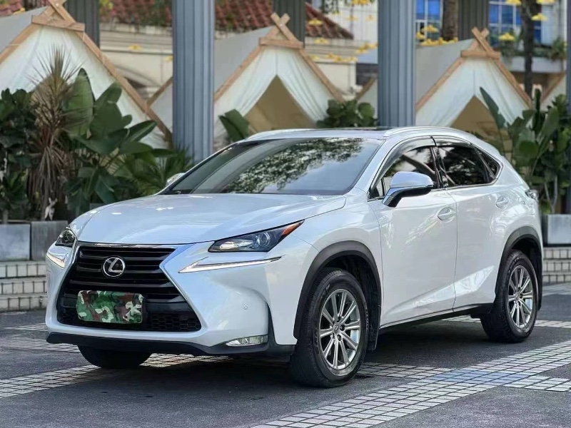 深圳15年雷克萨斯NX3