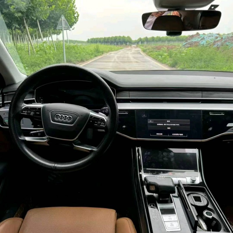 潍坊22年奥迪A8L6