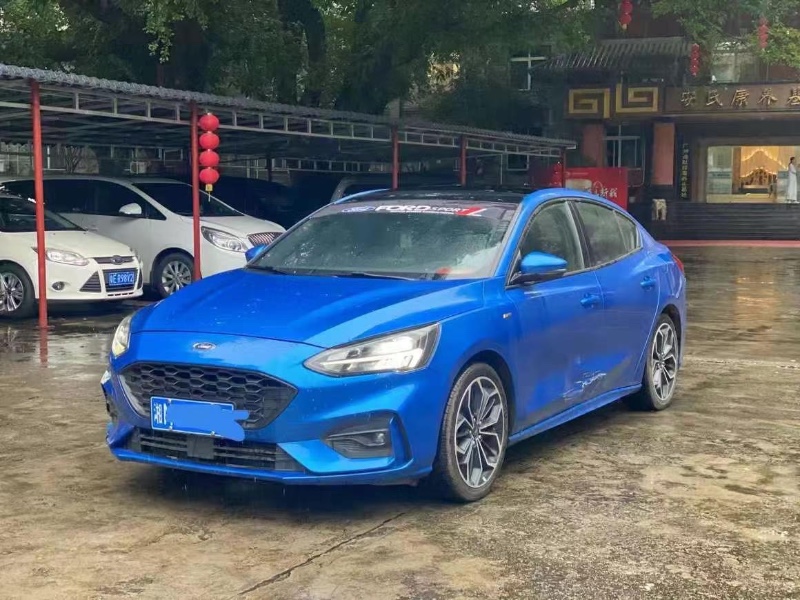 深圳20年福特福克斯2