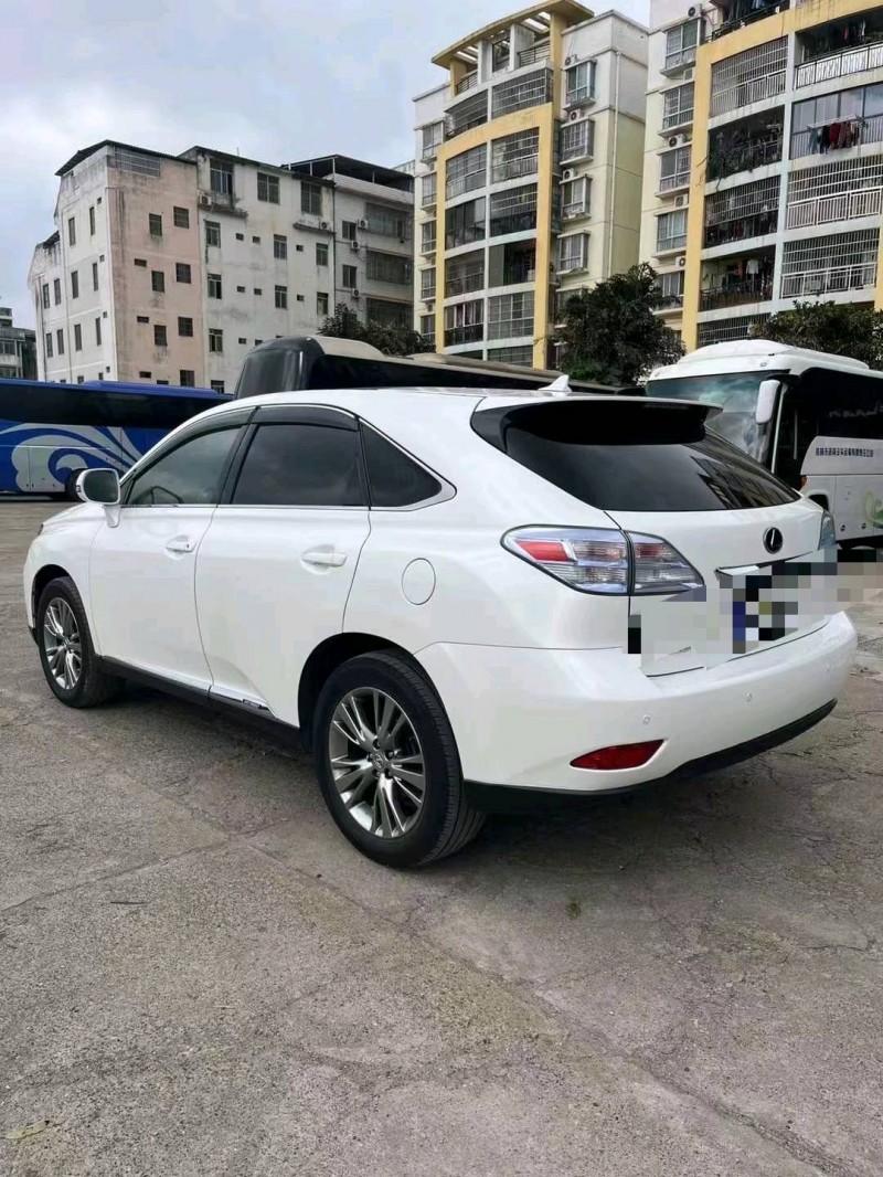 广州10年雷克萨斯RX8