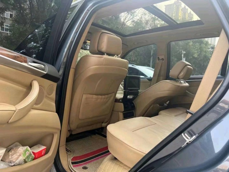 邢台13年宝马X59