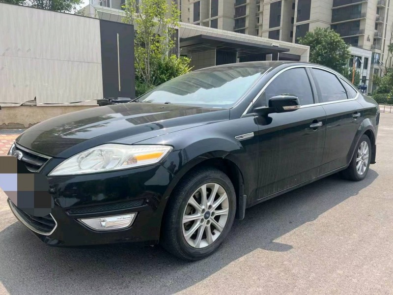 保定12年福特蒙迪欧-致胜2