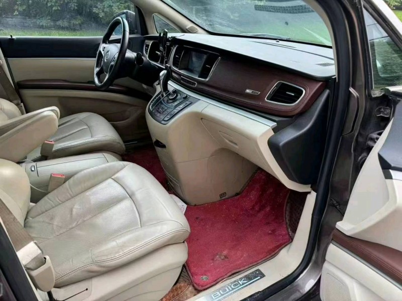 苏州15年别克GL85