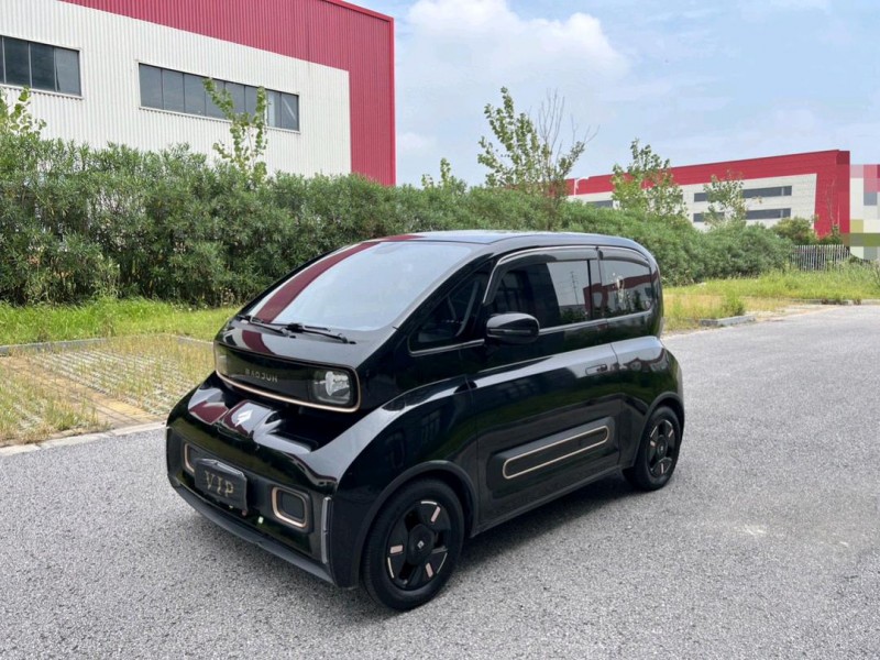 鹽城22年寶駿KIWI3