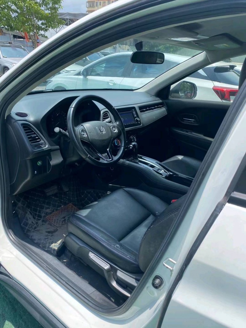 广州19年本田缤智6